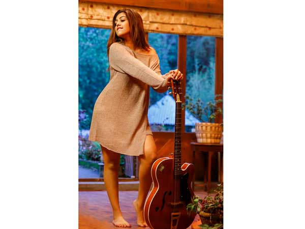 స్టూడెంట్ రోల్‌లో నటించా