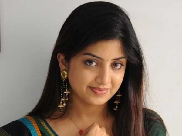 పూనమ్ కౌర్ స్పందన