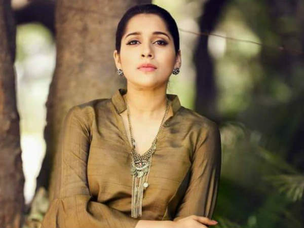 నా అనుమతి తీకోలేదంటున్న రష్మి