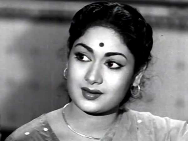 సావిత్రి రోల్ సూపర్ 