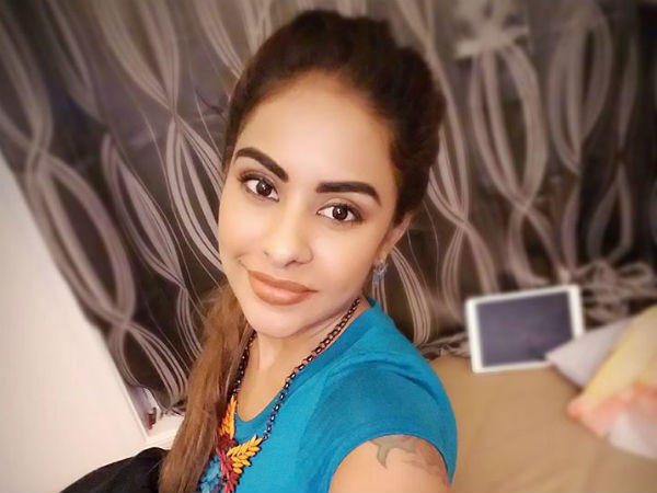 చివరకు పోలీసులు కూడా 