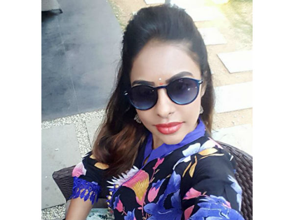 మహిళా కమిషన్ నుంచి కూడా 