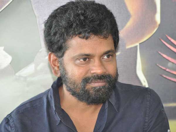 ఇప్పుడు చేతిలోనే