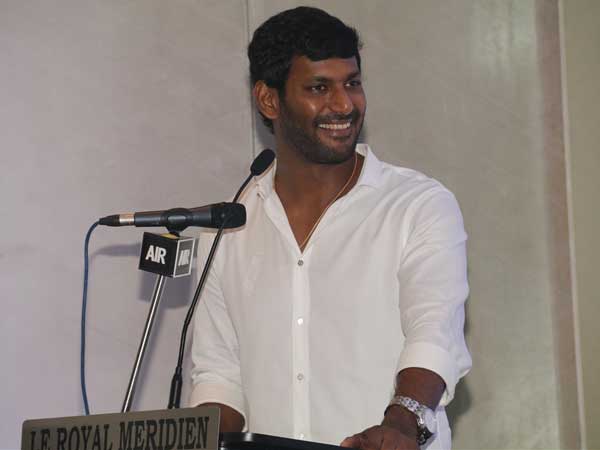 లైకా ప్రొడక్షన్స్‌తో డీల్?