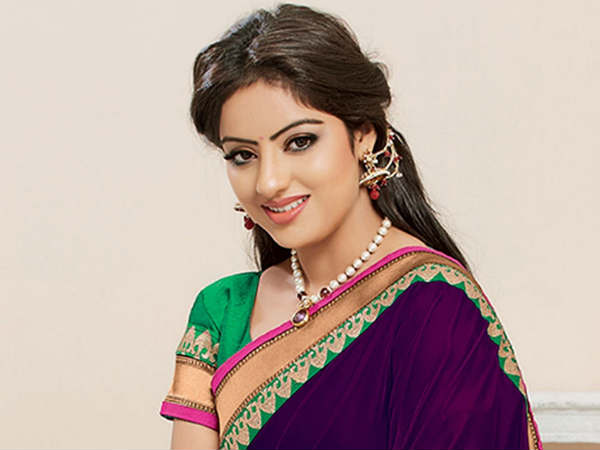  టెలివిజన్ నటిగా