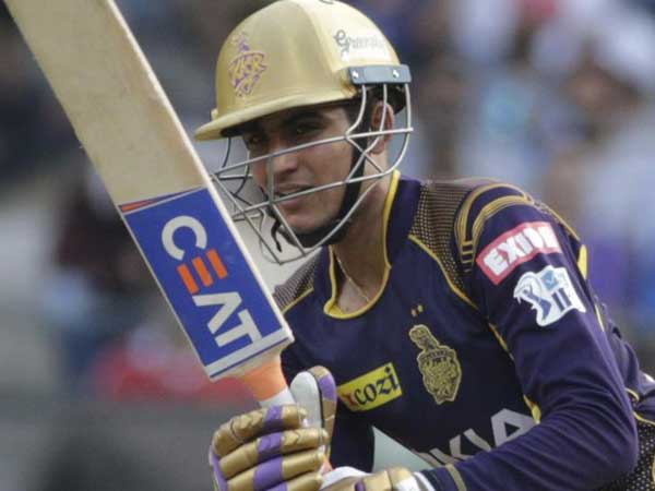  యంగ్ క్రికెటర్‌తో పరిచయం