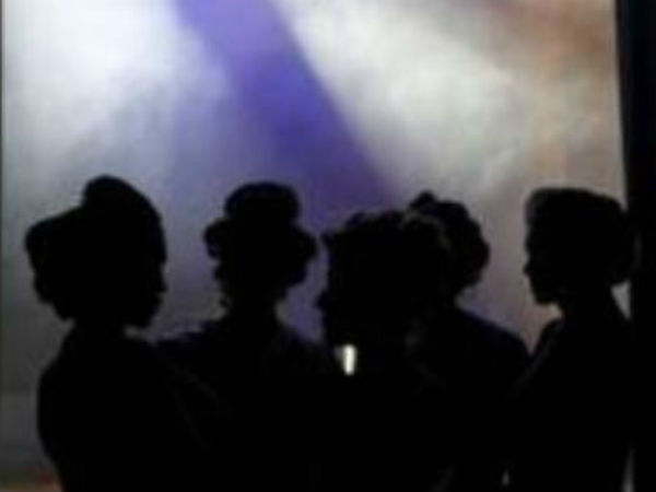 డాలర్స్ ఆశతో 