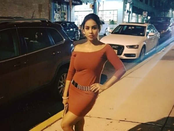 ఇప్పుడు పెట్టండి ప్రెస్ మీట్స్