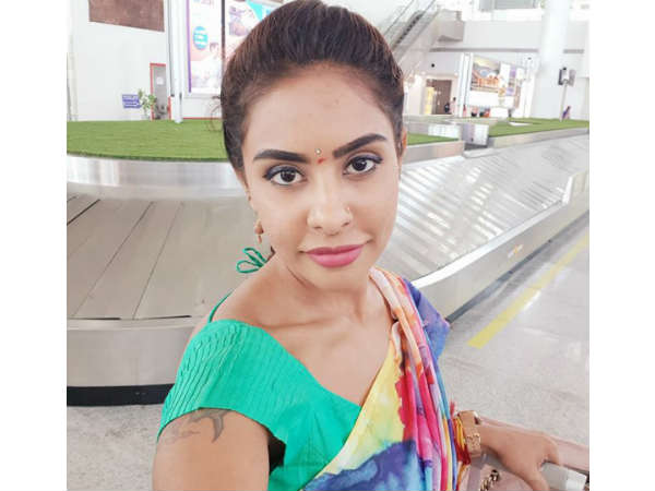 ఓ వైపు వ్యభిచారం