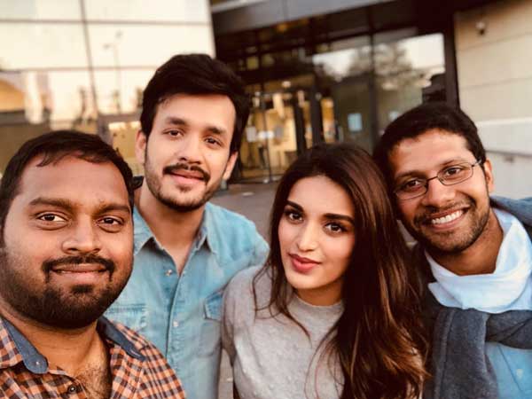 అఖిల్‌పై వెంకీ సెటైర్