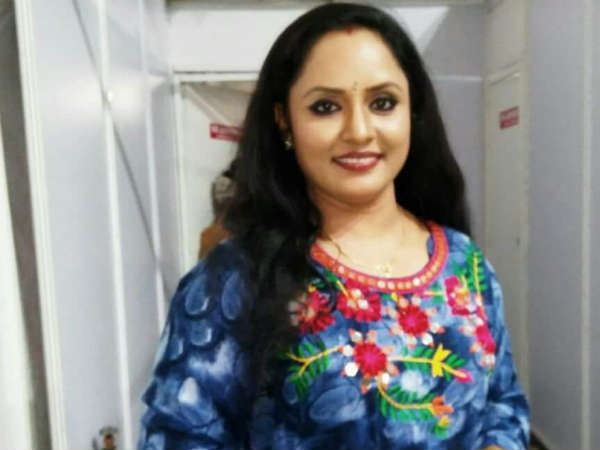 అతడి వేధింపులు భరించడం నా వల్ల కాలేదు