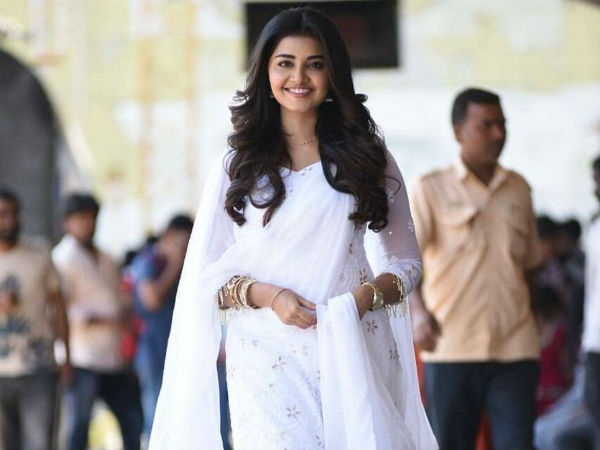 అనుపమ గ్లామర్.. ఫెర్ఫార్మెన్స్