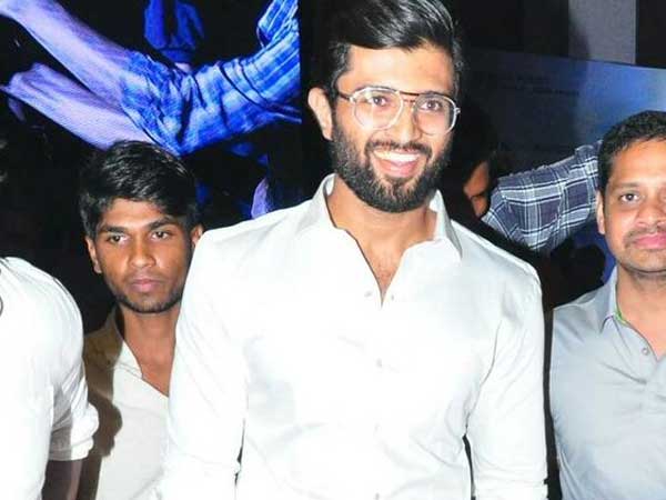 సెన్సేషనల్ అవుతుందనుకుంటే...