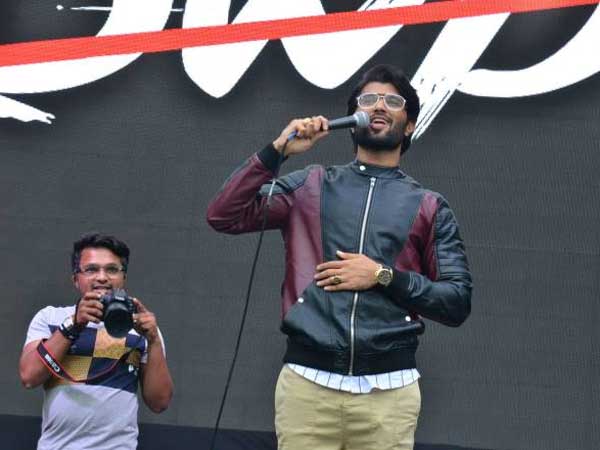  ఎవరూ పిలవరు, మనమే బద్దలు కొట్టుకుని వెళ్లిపోవాలి