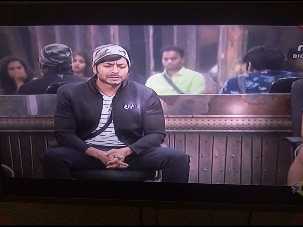 తల్లి మరణాన్ని గుర్తుచేసుకొని