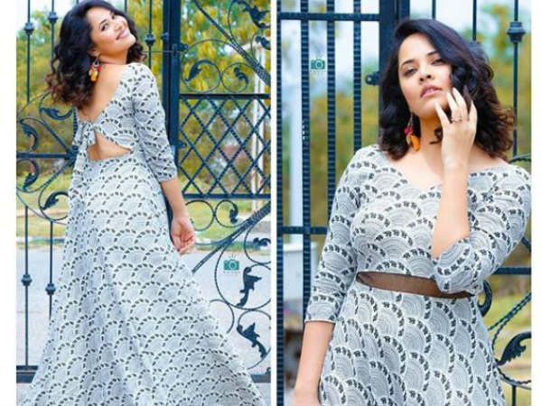 చీరలో వెళ్లాలనే రూల్ ఏమైనా ఉందా?