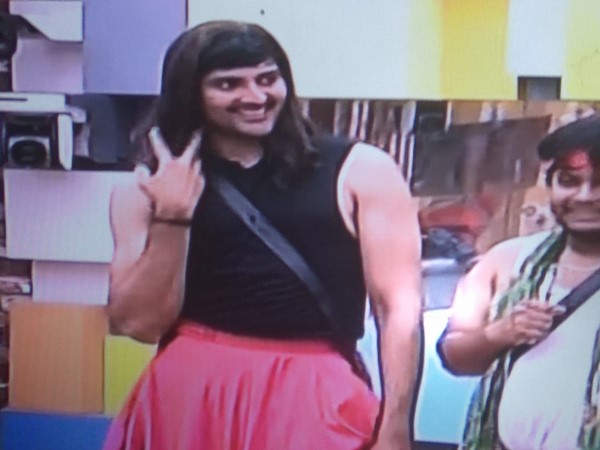 డియో డియో డిస్క్ పాటకు స్టెప్పులు