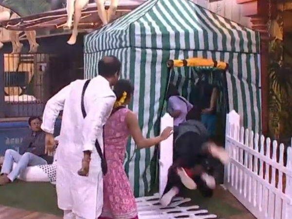 దీప్తి మీద పడ్డ రోల్.... తీవ్రగాయాలు, వైద్యం