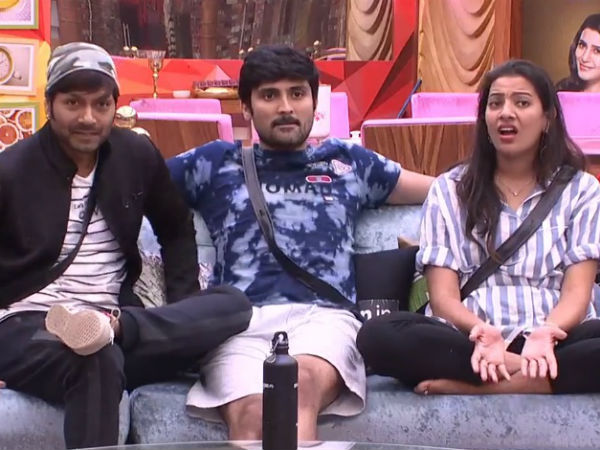 కాయిన్స్ తీసిన విషయం మాకెందుకు చెప్పలేదు?