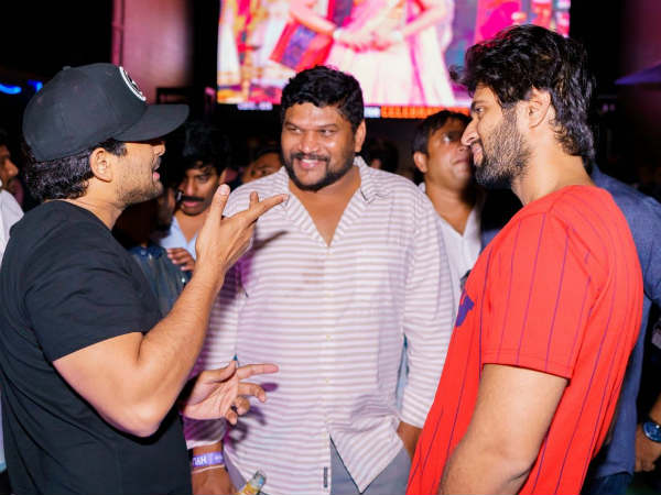 విజయ్, పరశురాంలతో బన్నీ