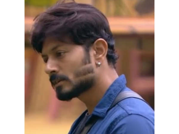 నిలదీసిన కౌశల్