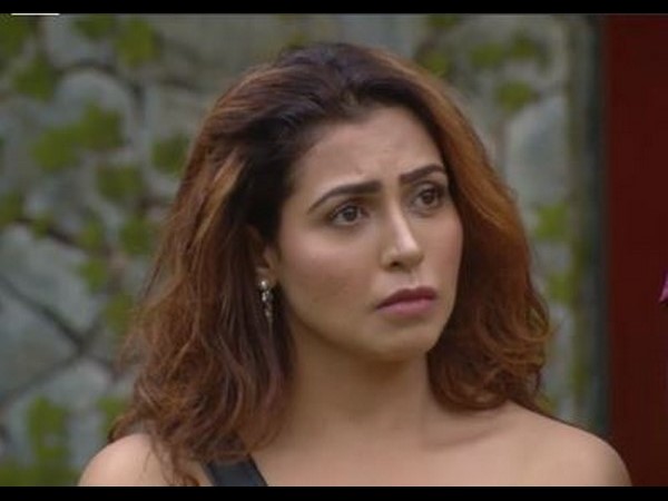 గీతా మాధురి నీవు ఇన్పిపిరేషన్