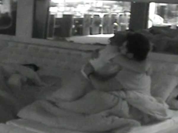  తనీష్‌తో నందిని రొమాన్స్‌