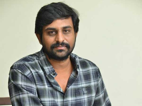 రష్మి తొడలు.. నిర్మొహమాటంగా చెప్పిన ఆర్ఎక్స్ 100 డైరెక్టర్