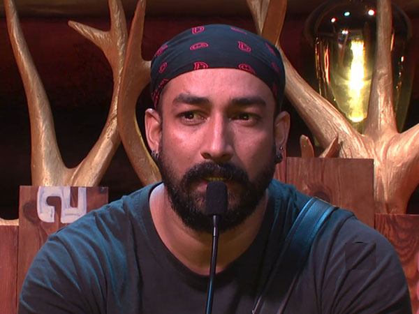 స్వల్ప తేడాతో శ్యామల