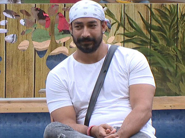 90 ఓట్ల తేడాతో