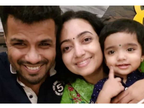 భార్య లక్ష్మీ పరిస్థితి విషమం