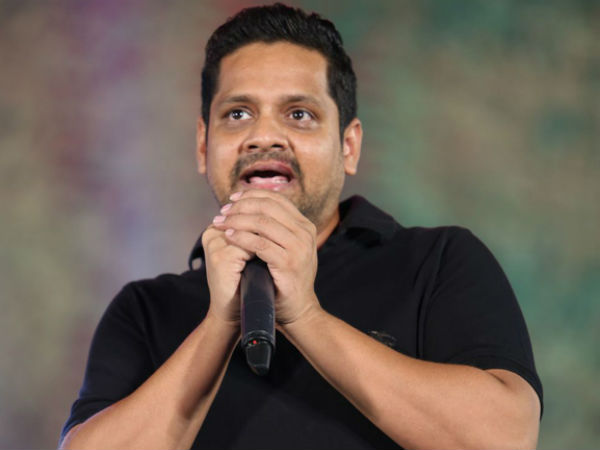 కాస్ట్యూమ్స్ కోసం 