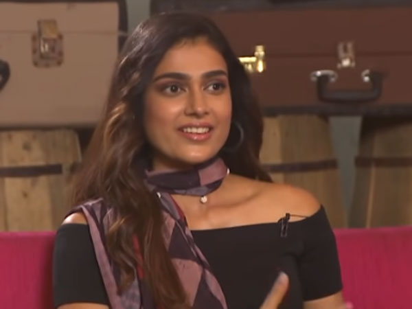 ఫోన్ వ్యసనం అంటూ ఆట పట్టించారు