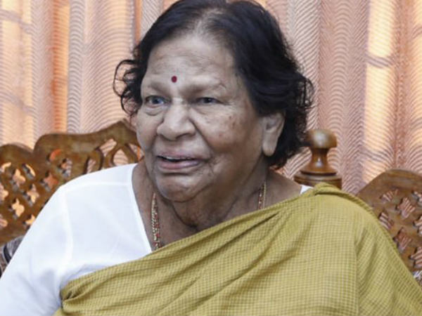 మంచు లక్ష్మమ్మ