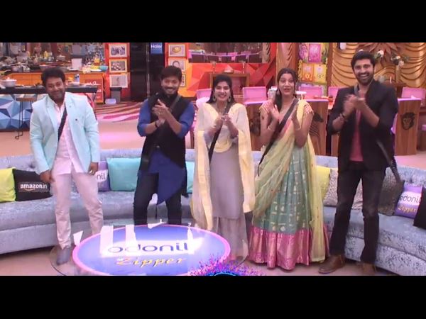 ఐదుగురు అమ్మాయిలు ఉంటే