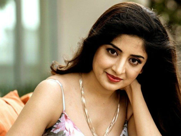 విరుచుకుపడ్డ ఫ్యాన్స్