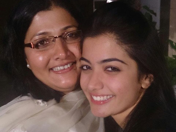 రష్మిక తల్లి వివరణ