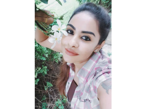 నాకు డబ్బివ్వాలని చూశారు