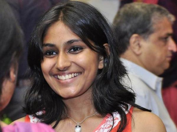 నన్ను అన్ని రకాలుగా నాశనం చేసింది