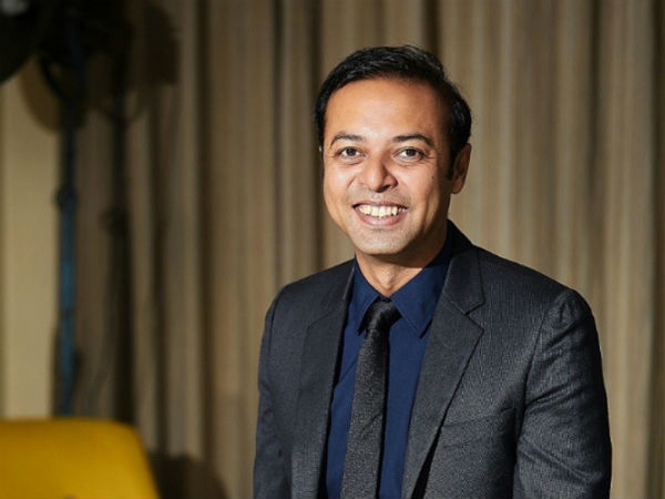 #మీటూ ఉద్యమంలో తొలి షాక్