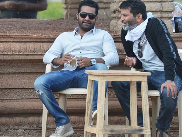 ముందు ఐదు పాటలు ప్లాన్ చేసుకున్న త్రివిక్రమ్