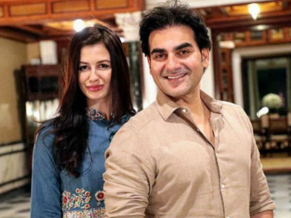 హాట్ మోడల్‌తో సహజీవనం 