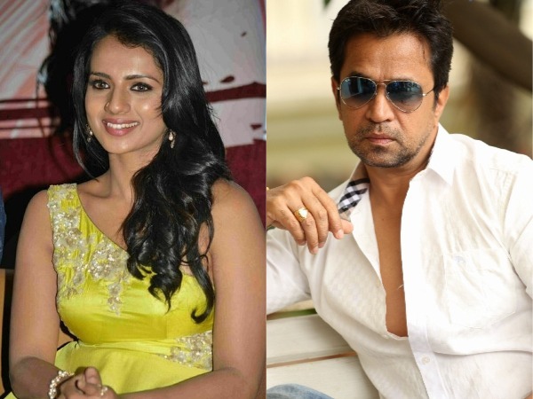 రెండుగా చిలిన ఇండస్ట్రీ