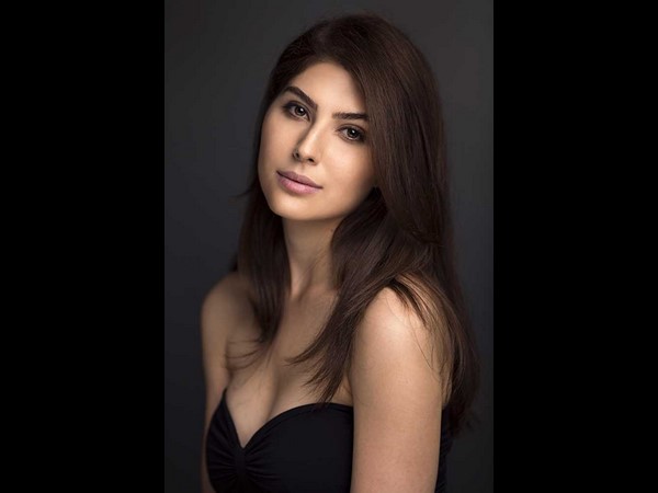 నమస్తే ఇంగ్లండ్ 18న రిలీజ్