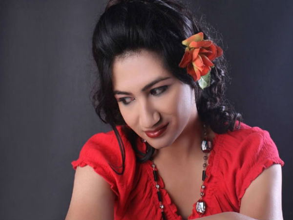 వారి తల్లిదండ్రులే వారిని ఇంట్లో వేసి తాళం