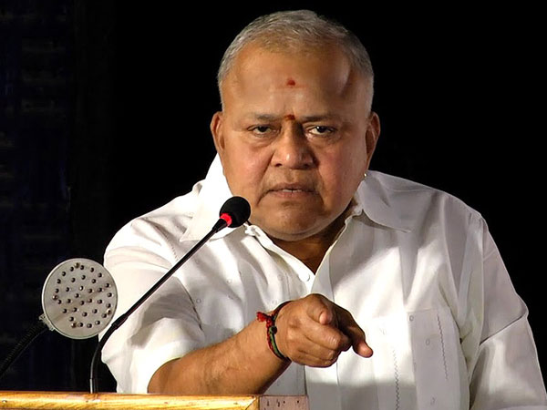  ఇంటికి పిలిచి