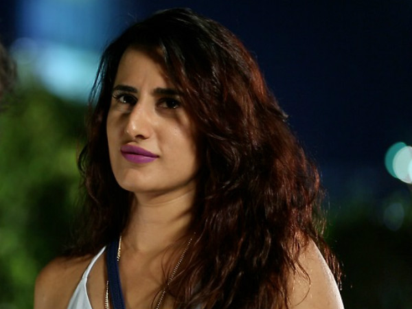 లైంగికంగా హింసించి