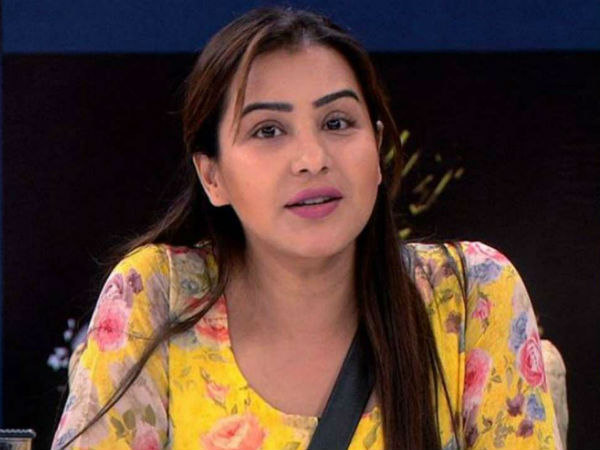 ఇక్కడ ఇచ్చి, పుచ్చుకోవడమే