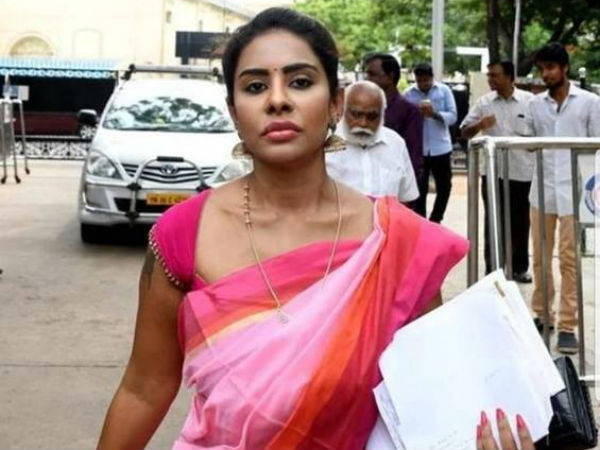 నిజజీవితంలో నటించకు