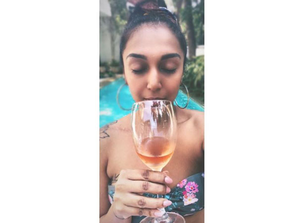 దీనికే బ్యాడ్ లేడీగా చిత్రీకరిస్తారా?